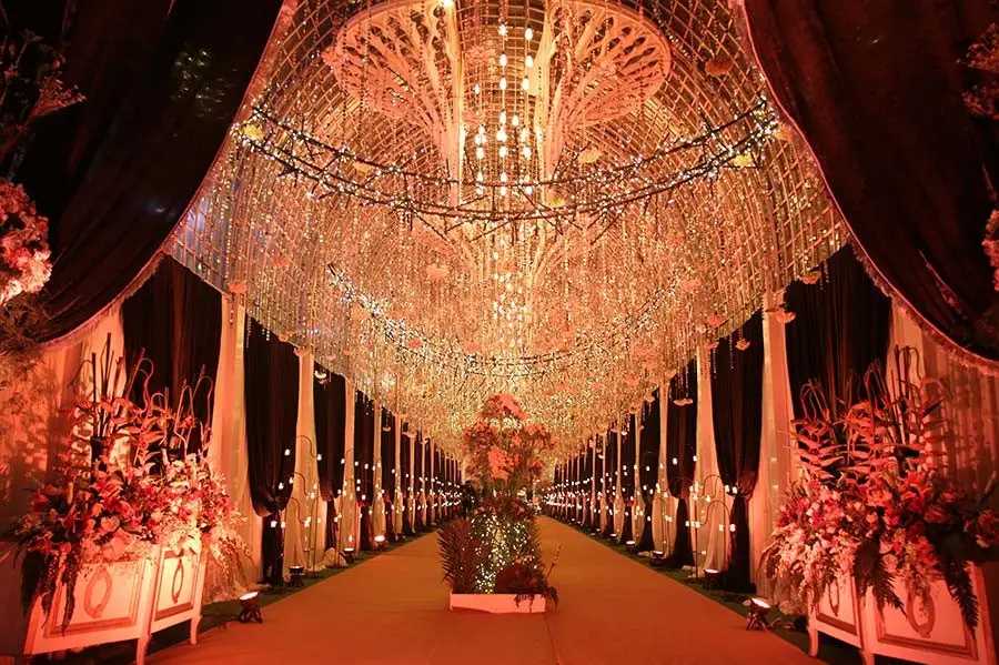 The Ritz by Ferns N Petals